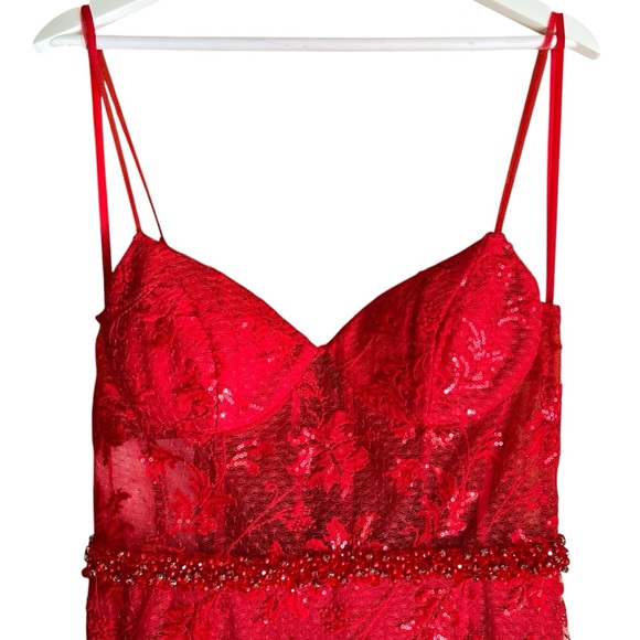 NWT Mac Duggal Gown 12406 Corset Floral Embroidered dress in Red Size 10 - Picture 5 of 10